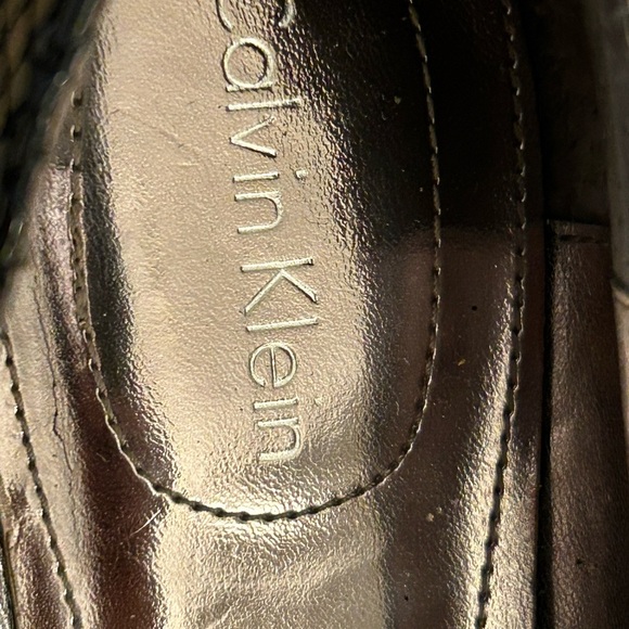 Calvin Klein BREE MTLC PYTHON Black Textured Wedges - Picture 5 of 10